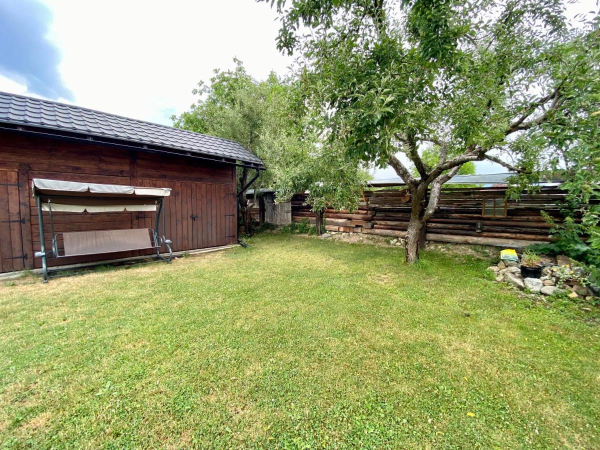 Drevenica Emilka, 5 Min Restauracia, Z Terasy Vyhlad Na Kralovu Holu A Polomske Ocko, Gril, Ohnisko, Kotlik Villa Brezno Eksteriør bilde